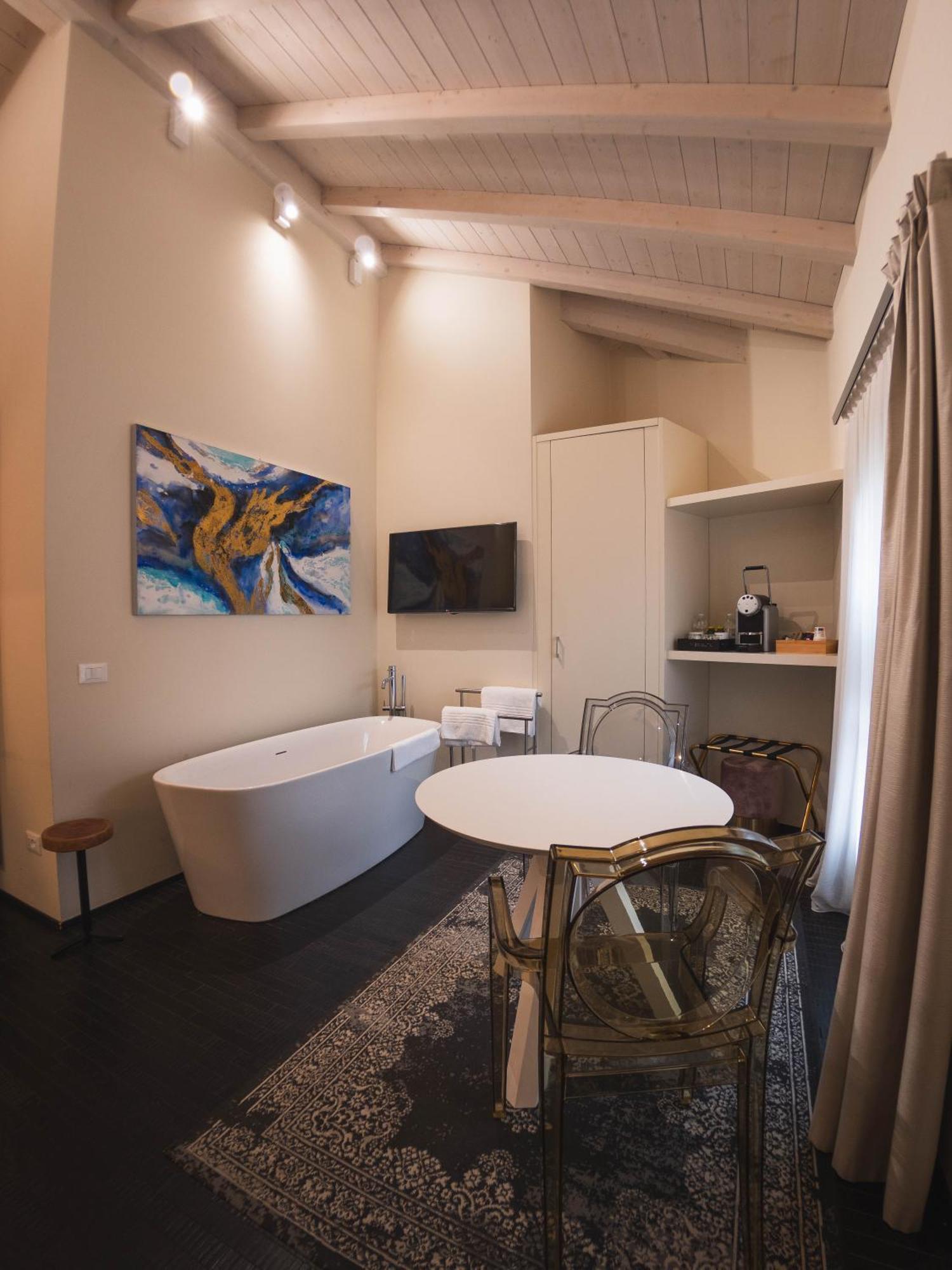 Bed and Breakfast Palazzo Gozzi Bed&Beauty Parma Esterno foto