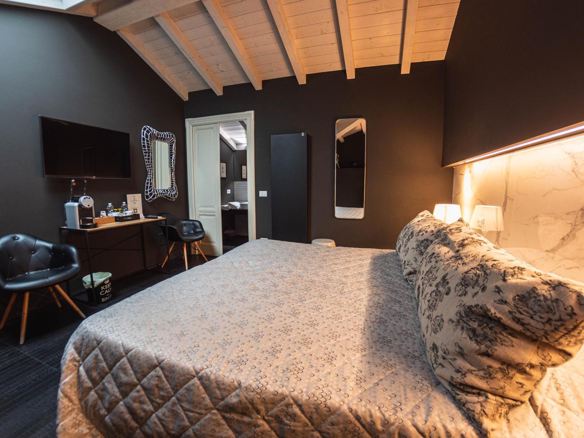 Bed and Breakfast Palazzo Gozzi Bed&Beauty Parma Esterno foto